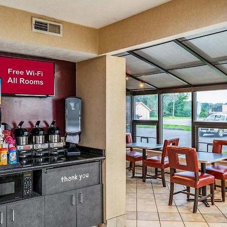 Red Roof Inn Columbus - Taylorsville מראה חיצוני תמונה