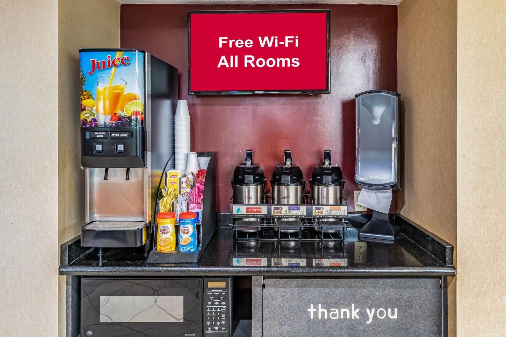 Red Roof Inn Columbus - Taylorsville מראה חיצוני תמונה